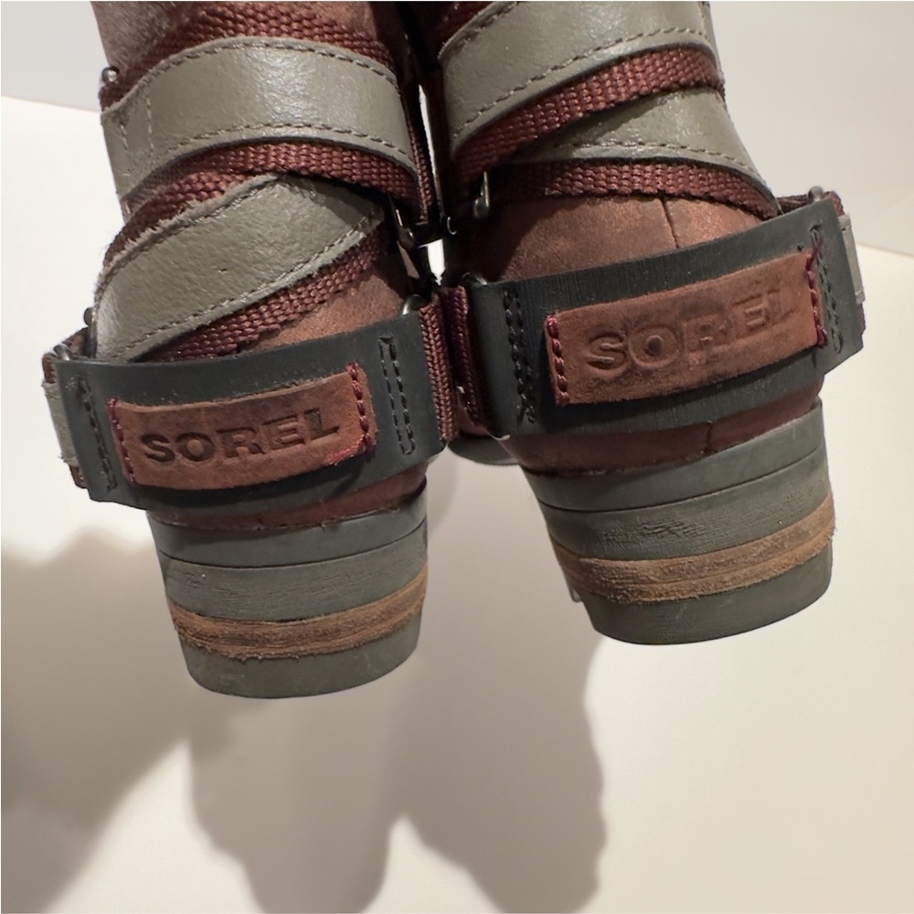 Sorel Women's Lolla Chestnut/ Rusty Red Nubuck Leather Ankle Booties - Picture 7 of 10